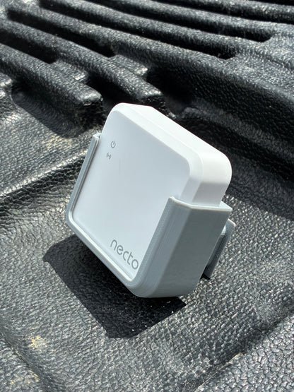 Necto Floating Ruffland Door Mount Holder