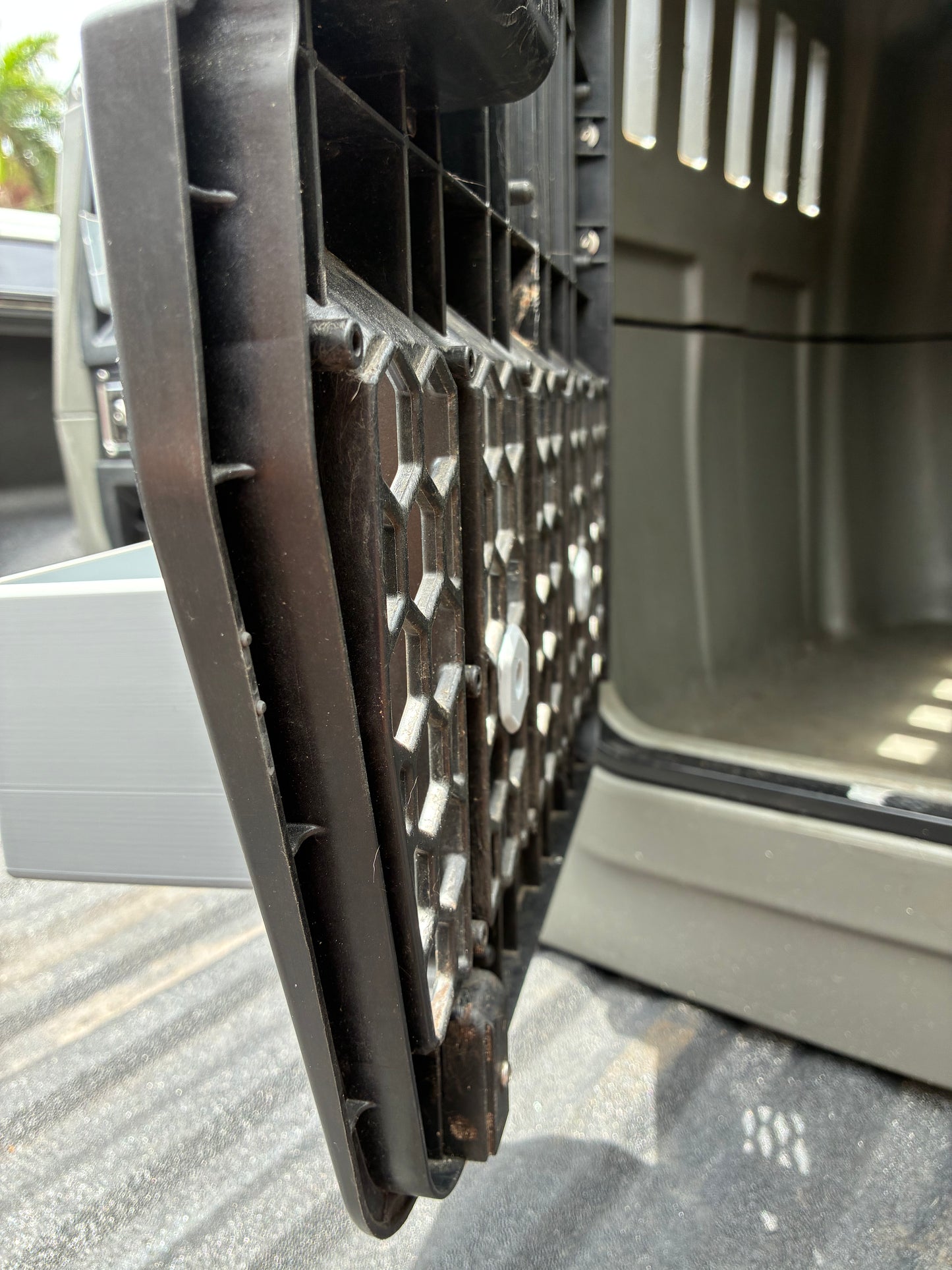 2 LITER Gunner Door Storage Buckets